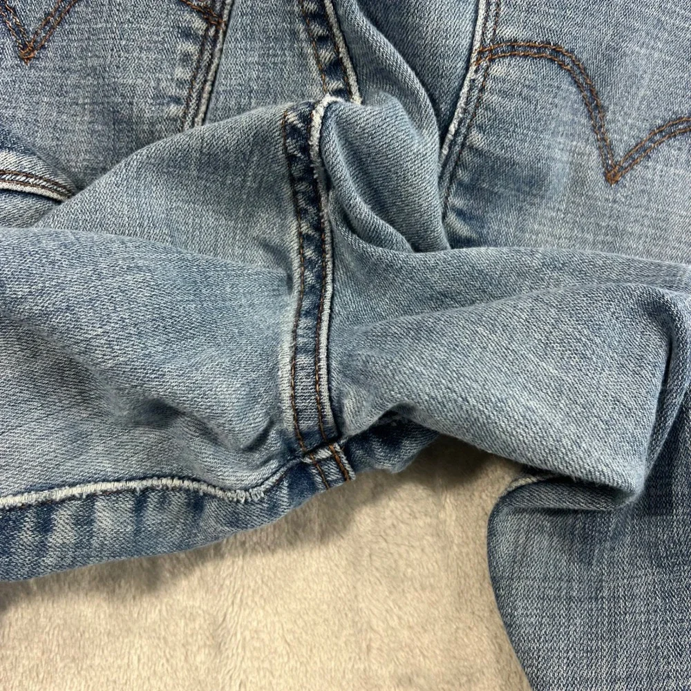 LEVI'S Slimming Bootcut Jeans Womens 33x32 Light Wash Cotton Blend‎ Stretch 2016